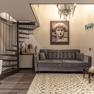 Bobo's Luxury , Budapeszt Węgry